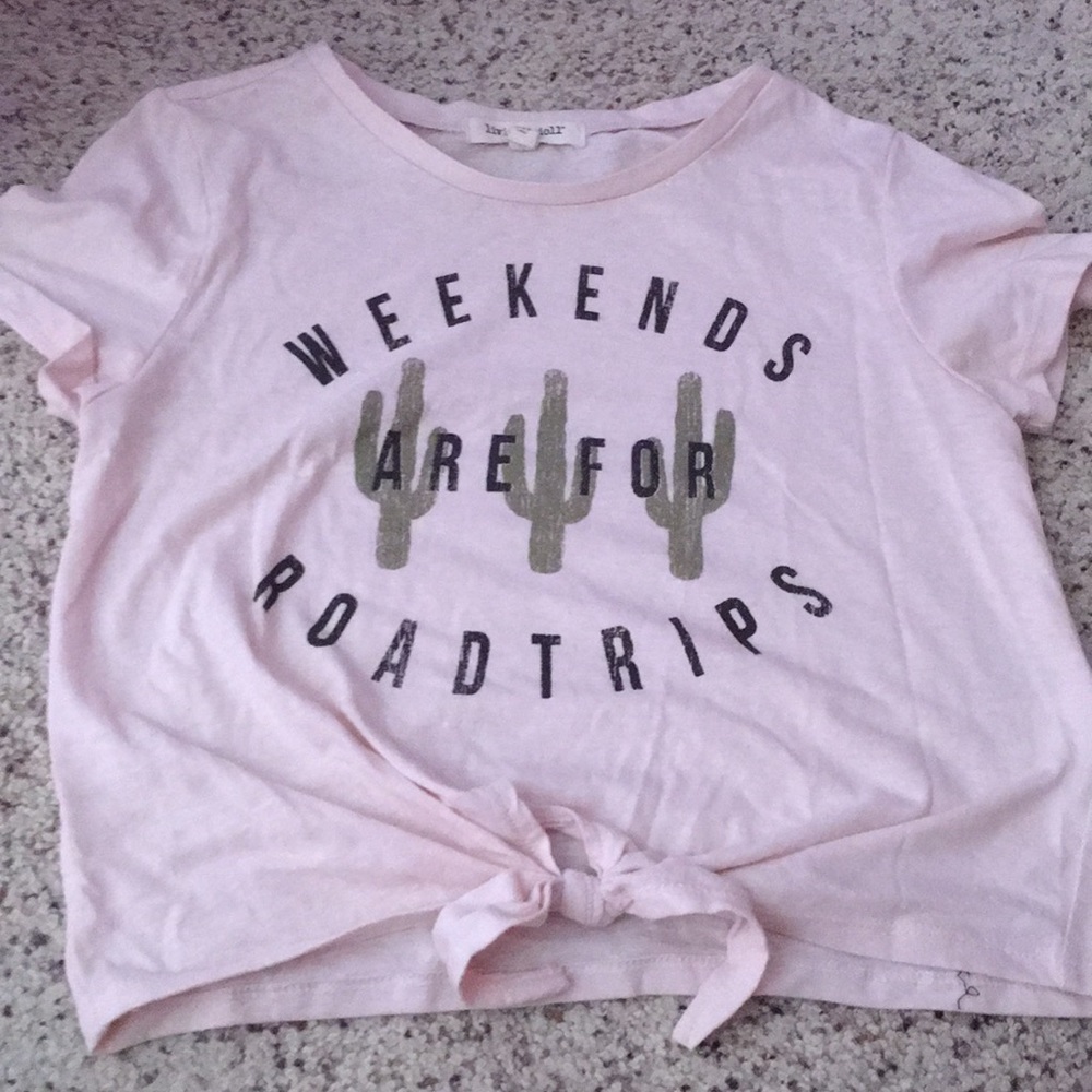 Weekends Are For Roadtrips Cropped Shirt